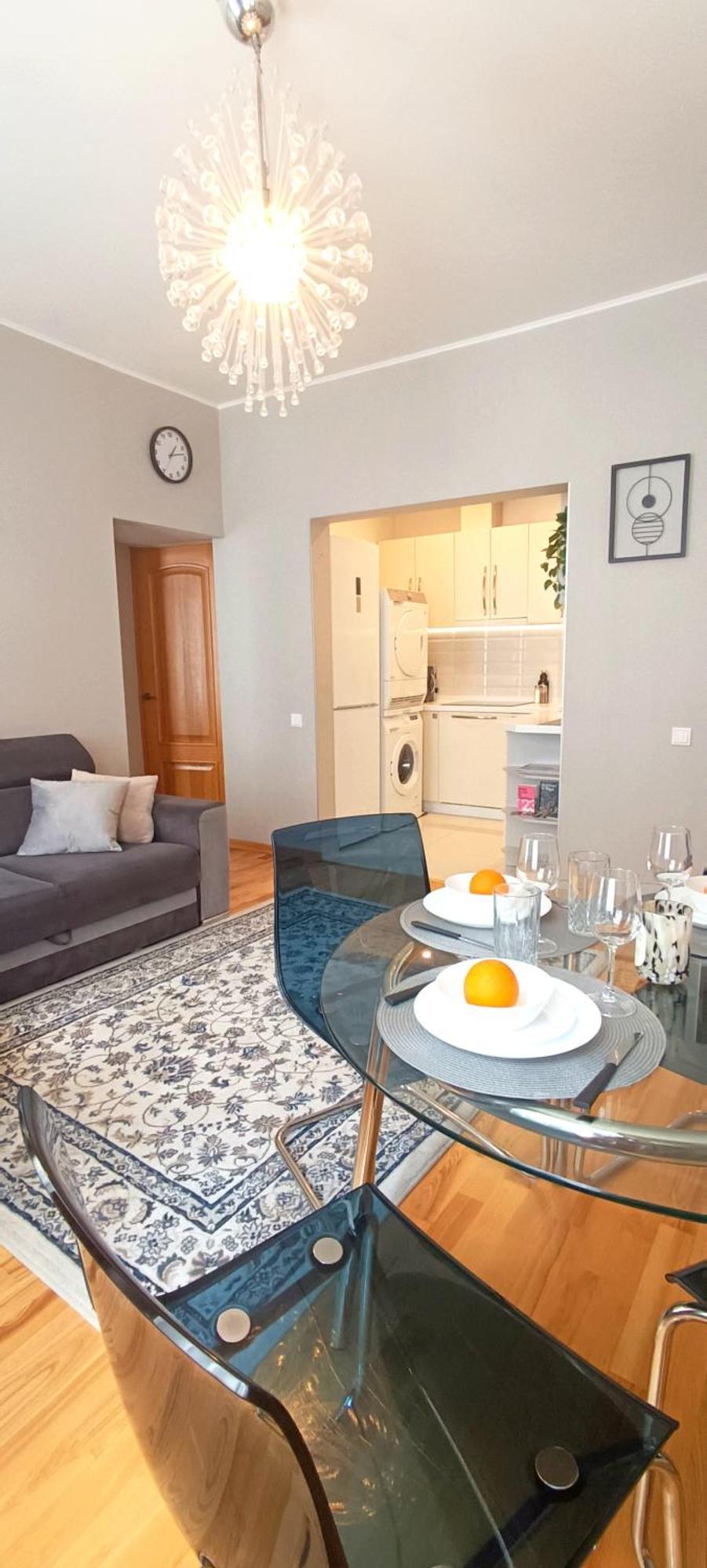 Old Town 2 Bedroom Apartment Near Dome Square & Scenic Waterfront Riga Esterno foto