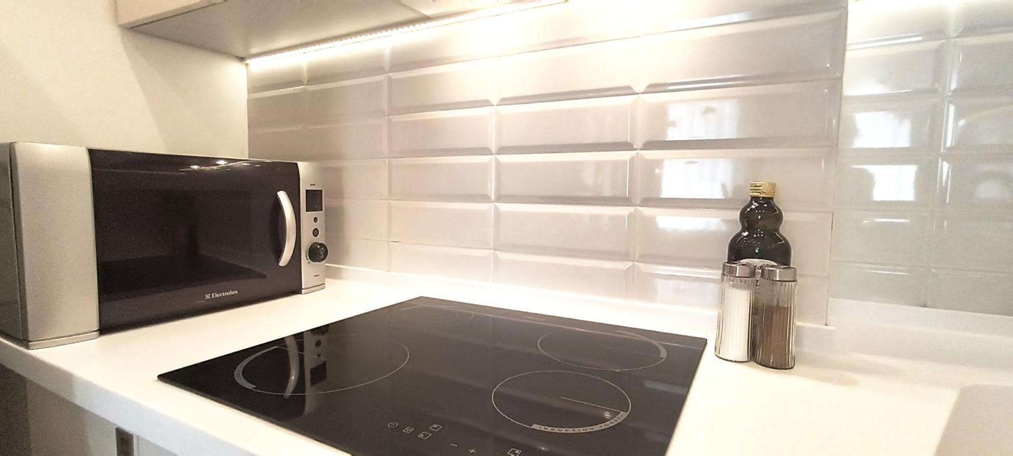 Old Town 2 Bedroom Apartment Near Dome Square & Scenic Waterfront Riga Esterno foto