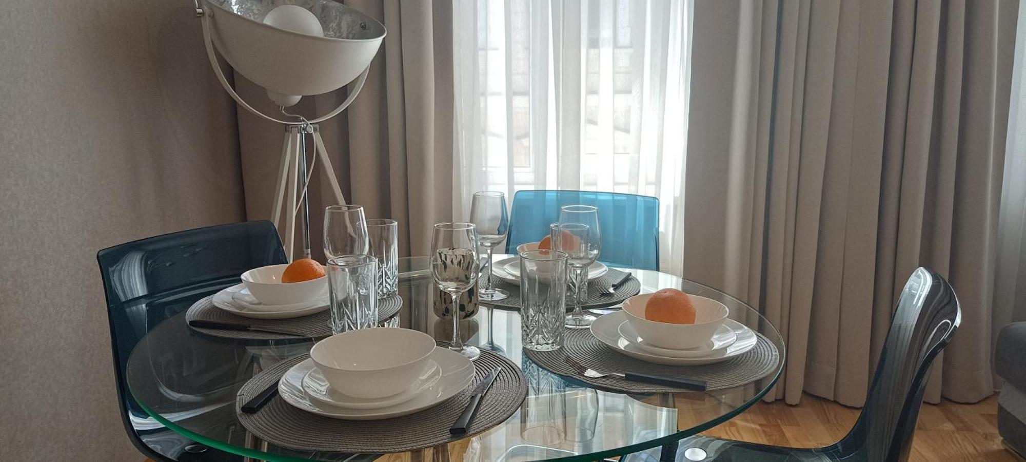 Old Town 2 Bedroom Apartment Near Dome Square & Scenic Waterfront Riga Esterno foto