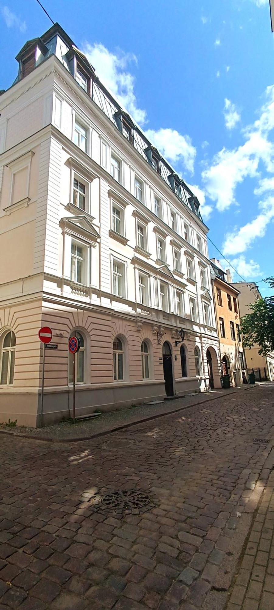 Old Town 2 Bedroom Apartment Near Dome Square & Scenic Waterfront Riga Esterno foto